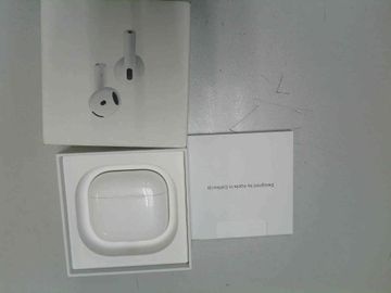 Б/в Навушники Apple airpods 4 with active noise cancellation 01-200852010