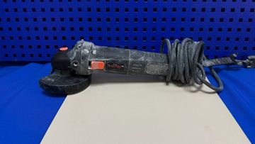 Б/у Угловая шлифмашина Dnipro-M gs-140se 2021 01-200850984