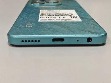 Б/в Мобільний телефон Zte blade a75 4/128gb 01-200854669