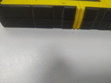 Б/в Цифровий лазерний детектор Stanley ld200-g 01-200862379