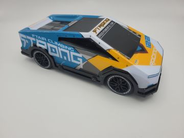 Б/в Машинка на пульті керування Strong 122 01-200860378