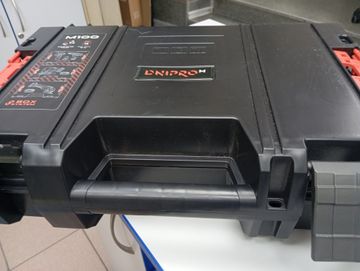 Б/в Шурупокрут Dnipro-M cd-201hbc compact 1акб 4ah зп 01-200864195