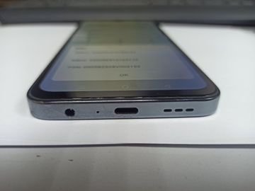 Б/в Мобільний телефон Infinix zero 20 x6821 8/256gb 01-200870641