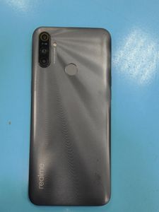 Б/в Мобільний телефон Realme c3 3/64gb 01-200893061