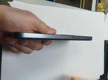 Б/в Мобільний телефон Zte nubia neo 2 5g 8/256gb 01-200896309