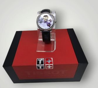 Б/в Годинник Tissot t050.207 01-200888764