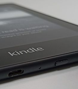 Б/у Электронная книга Amazon kindle paperwhite 10th gen 8gb 01-200912867