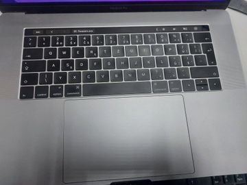 Б/у Ноутбук Apple macbook pro a1707 15.4/ core i7 2,7ghz/ ram16gb/ ssd512gb/ hd530 01-200920815