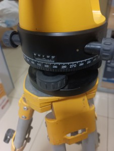 Б/в Оптичний нівелір Dewalt dw090+ dw0737 01-200924519