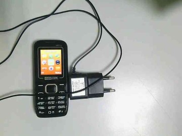 Б/в Мобільний телефон Maxcom mm135 01-200930101