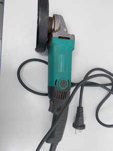 Б/у Угловая шлифмашина Kraissmann 1050-kws-125 01-200939225