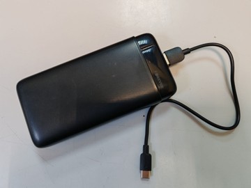 Б/в Повербанк Forever Mobile tb-100l 20000mah 01-200941038