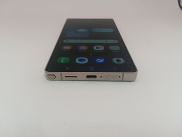 Б/в Мобільний телефон Samsung galaxy s25 ultra 12/256gb 01-200955436