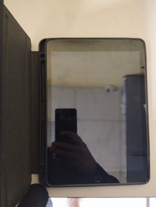 Б/в Планшет Apple ipad 10.2 2021 wi-fi 64gb 01-200927132
