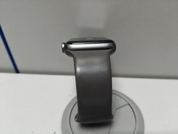 Б/у Смарт-часы Apple watch series 3 gps 42mm aluminium case 01-200975024