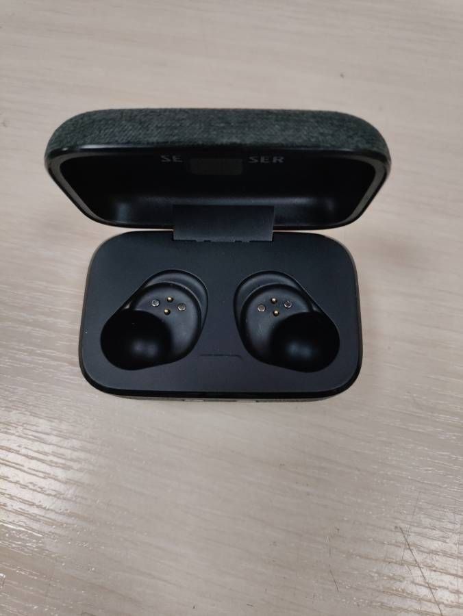 momentum true wireless 3