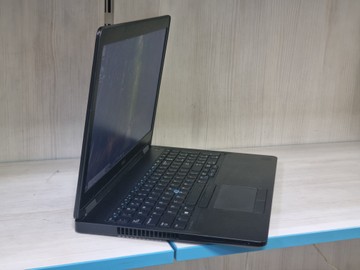 Б/в Ноутбук Dell 16/core i7 6600u ddr3/8gb ddr3/ssd 128 gb/radeon r7 m360 01-200929970