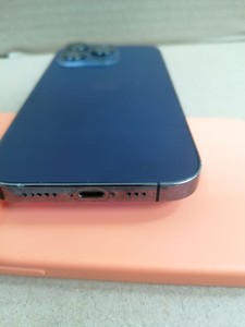 Б/в Мобільний телефон Apple iphone 14 pro 512gb esim 01-200984683