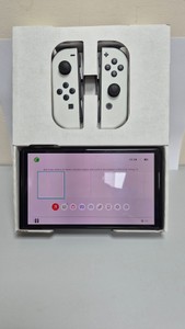 Б/в Ігрова приставка Nintendo switch oled 01-200989914