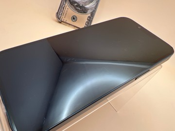 Б/в Мобільний телефон Apple iphone 14 256gb 01-200995303