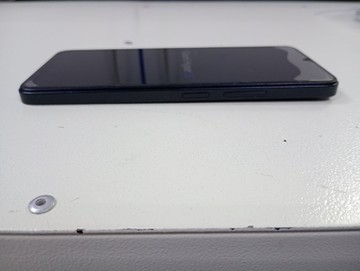 Б/у Мобільний телефон Poco c65 8/256gb 01-200996635