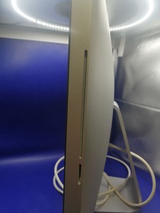 Б/в Моноблок Apple imac 21.5"/ a1311/ core i5 2.7ghz/ ram4gb/ hdd1000gb/ radeon hd 6770m 512gb 01-200999498