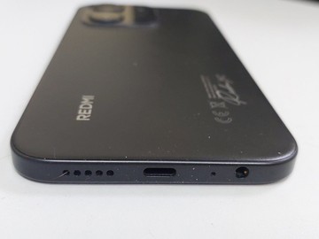 Б/в Мобільний телефон Xiaomi redmi 15c 4g 8/256gb 01-201003891
