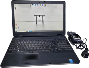 Б/в Ноутбук Dell 15/core i7 4610m ddr3/8gb ddr3/hdd *відсутній/ssd 250 gb/*інтегрована 01-201002628