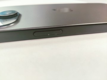 Б/в Мобільний телефон Apple iphone 15 128gb 01-201012430