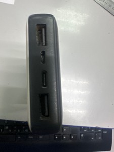 Б/в Повербанк Varta 57977 energy 15000mah 15w 01-201016584