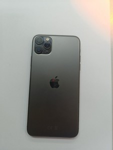 Б/в Мобільний телефон Apple iphone 11 pro max 256gb 01-201022568