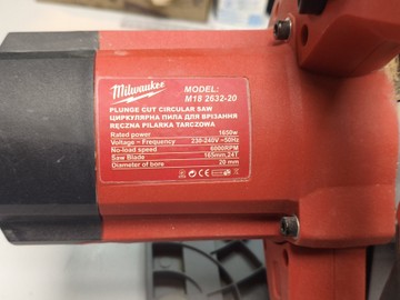Б/в Пила дискова Milwaukee m18 2632-20 01-201030319