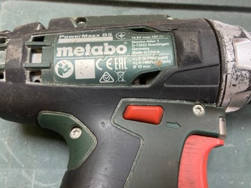 Б/в Шурупокрут Metabo powermaxx bs 12 bl metabox 118 01-200986535