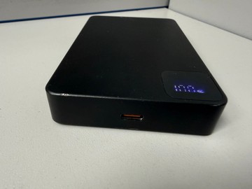 Б/у Повербанк Colorway cw-pb100lpa1bk-wpdd 10000 mah 01-201041094