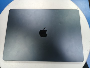 Б/в Ноутбук Apple macbook air 15" m3 2024 01-201041633