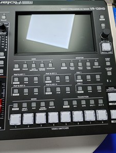 Б/в Мікшерний пульт Roland vr-120hd 01-200800299