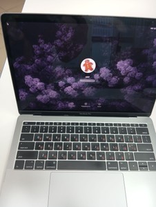 Б/в Ноутбук Apple macbook pro 13,3" core i5 2,3ghz/ram8gb/ssd256gb/intel iris plus graphics 640 01-201094764