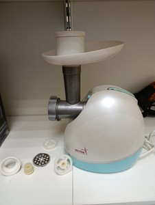Б/в М`ясорубка Hilton hilton mgtsp 7117 01-201102040