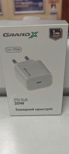 Б/в Мережевий зарядний пристрій Grand ch-770w 20w 01-201120318