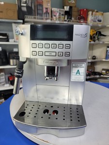 Б/в Кавоварка Delonghi ecam 22.320 01-201062442