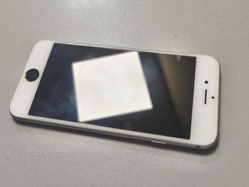 Б/в Мобільний телефон Apple iphone 6 32gb 01-201128830