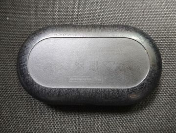 01-200527228: Adidas headphones fwd-02