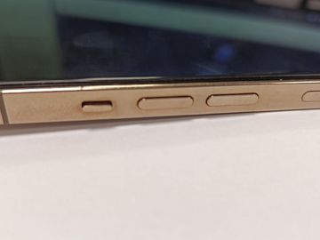 01-200552796: Apple iphone 13 pro 1tb