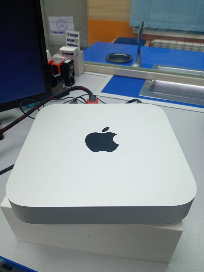 mac mini a2686 mmfj3 m2/8core/ram 8gb/ssd256gb