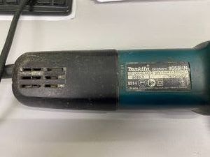 01-200637398: Makita 9558hn