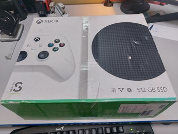 01-200770106: Microsoft xbox series s 512gb