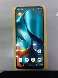 01-200786472: Motorola moto g05 4/128gb