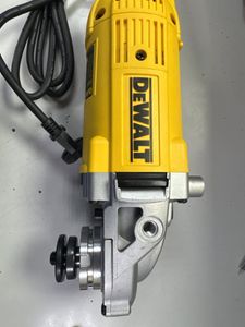 01-200794275: Dewalt dwe492
