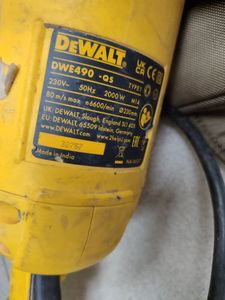Б/в Кутова шліфмашина Dewalt dwe490 01-200801993