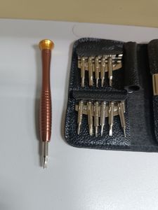 Б/в Набір для ремонту мобільних телефонів 25 предметів 16-000230187